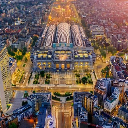 Oasis Suite - Subway 50 Meters Just 5 Minutes From Duomo Milan Exterior photo