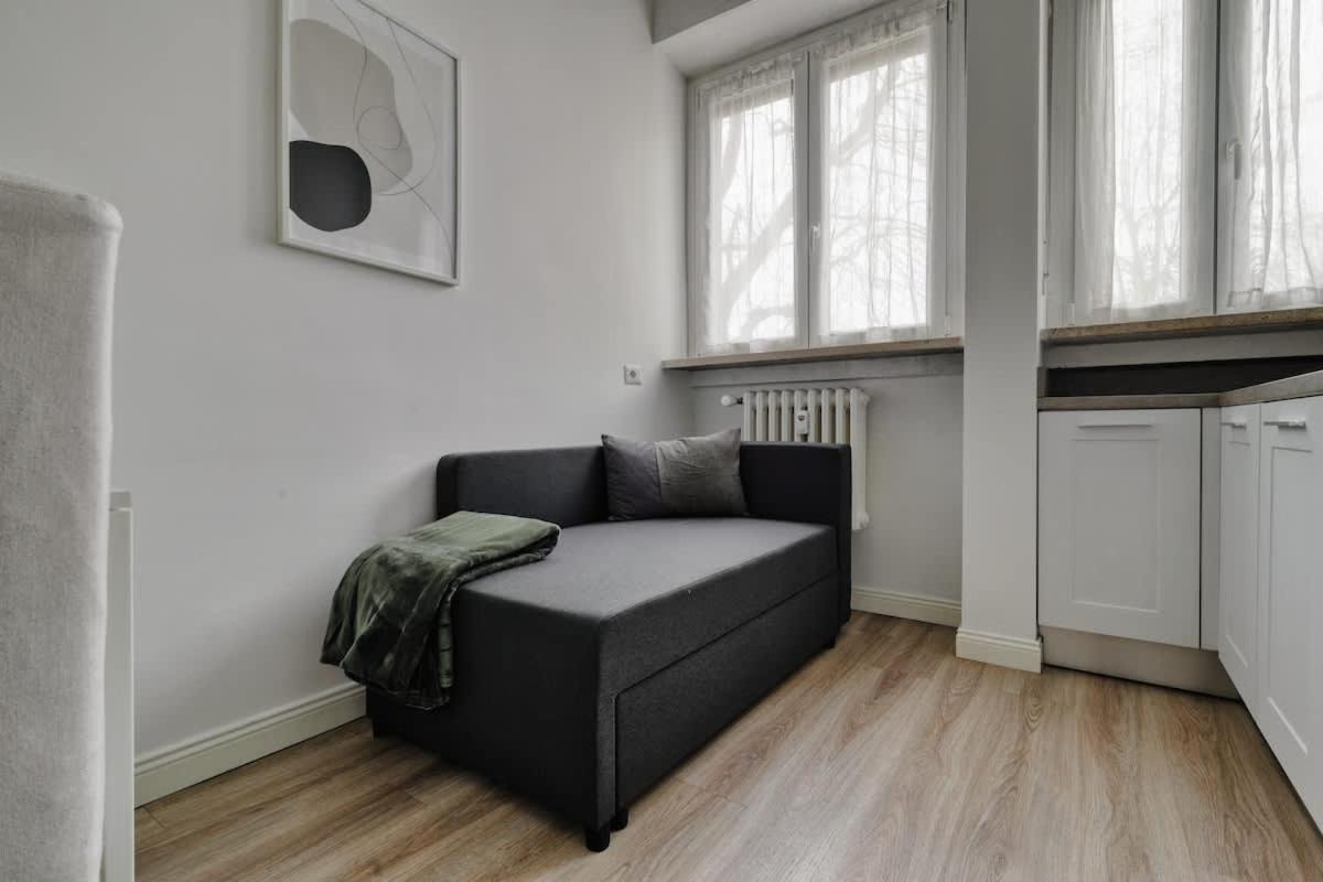 Oasis Suite - Subway 50 Meters Just 5 Minutes From Duomo Milan Exterior photo